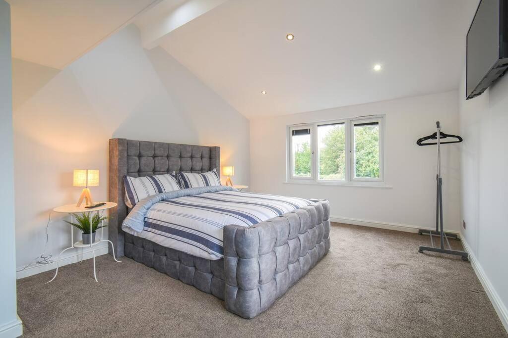 Luxurious & Tranquil Riverside Getaway Great Harwood Eksteriør bilde
