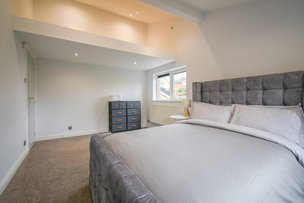 Luxurious & Tranquil Riverside Getaway Great Harwood Eksteriør bilde