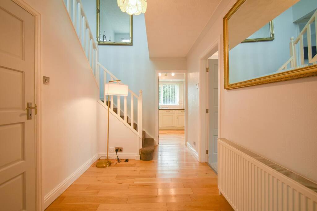 Luxurious & Tranquil Riverside Getaway Great Harwood Eksteriør bilde