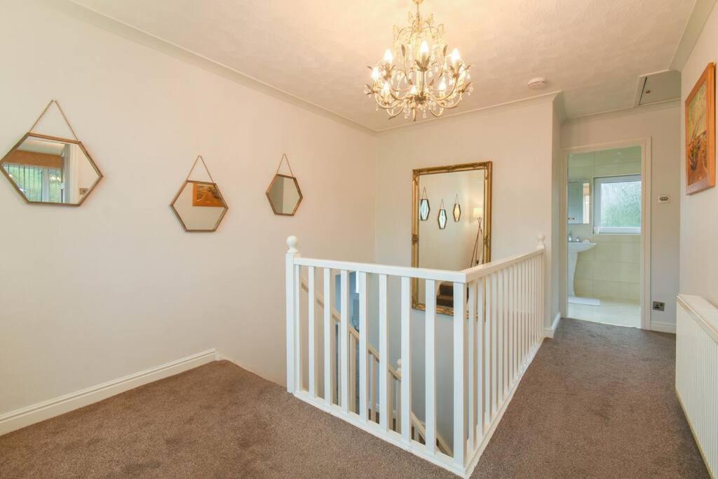 Luxurious & Tranquil Riverside Getaway Great Harwood Eksteriør bilde